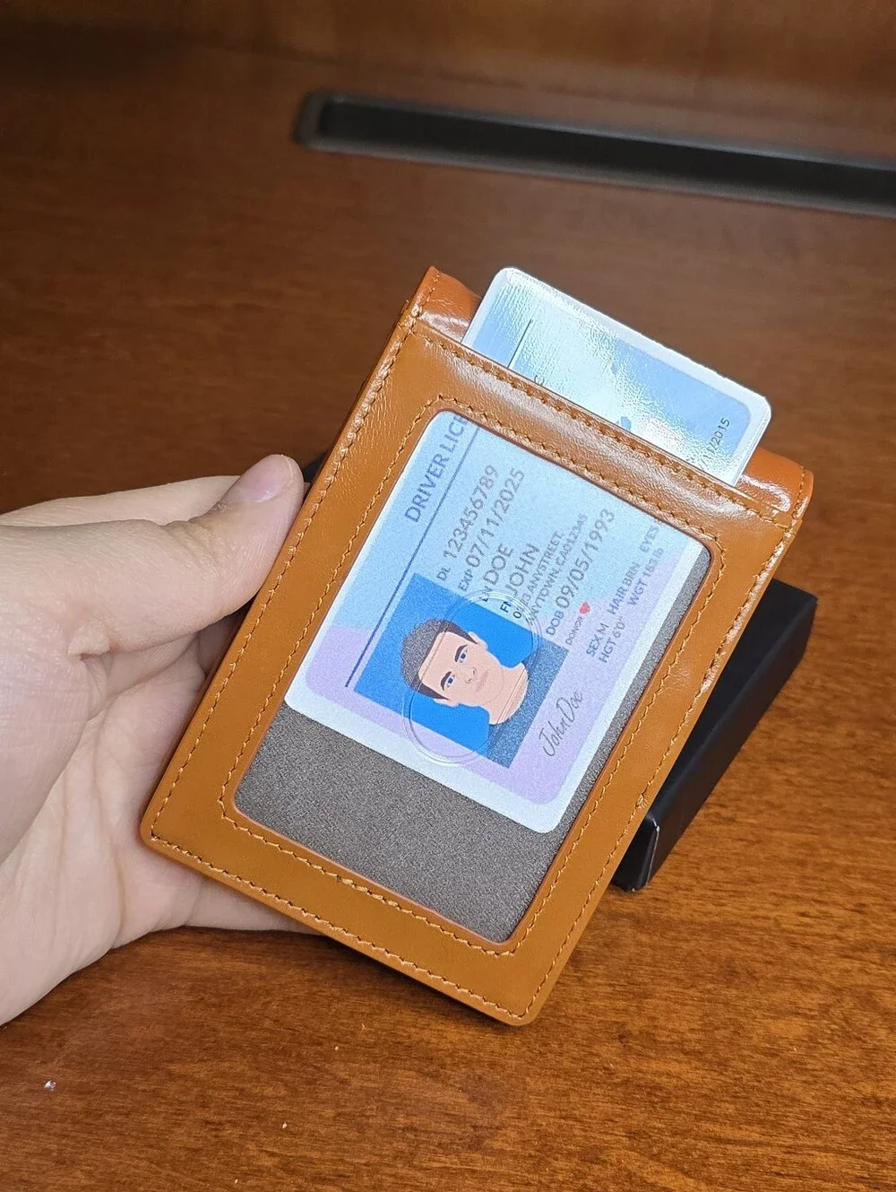 Genuine Leather RFID Wallet | 11 Card Slots | Money Clip | Gift Box